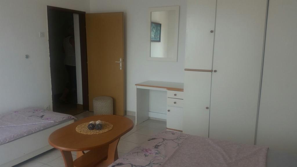 Apartmani Royal Zganec Crikvenica Buitenkant foto