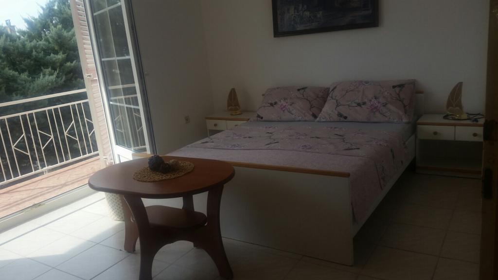 Apartmani Royal Zganec Crikvenica Buitenkant foto
