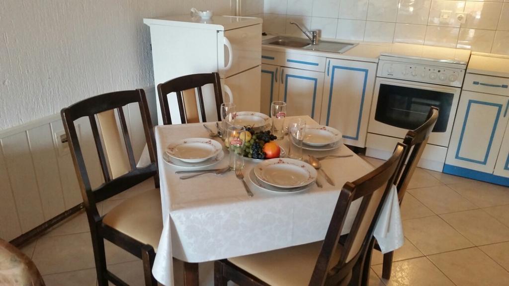 Apartmani Royal Zganec Crikvenica Buitenkant foto