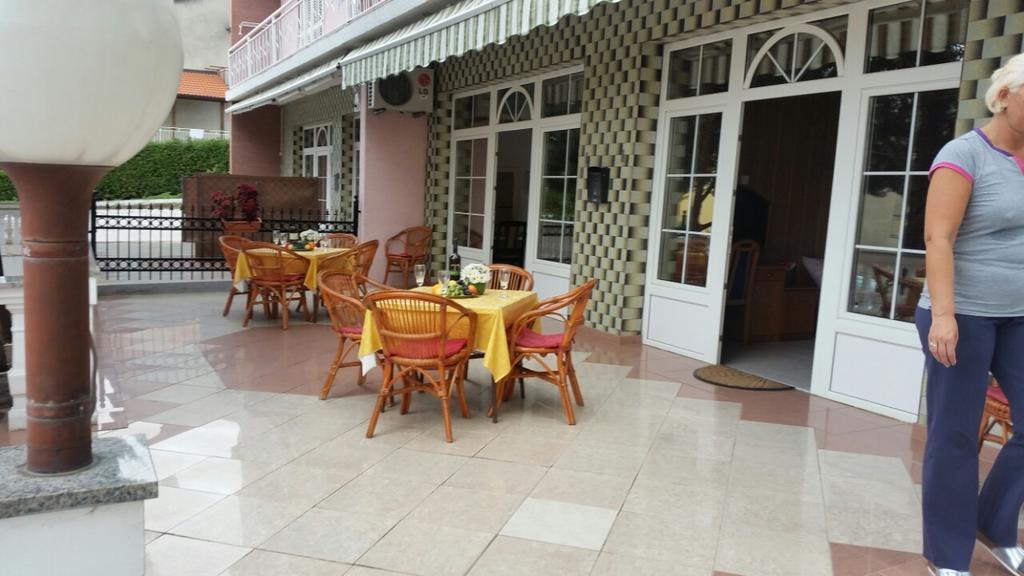 Apartmani Royal Zganec Crikvenica Buitenkant foto